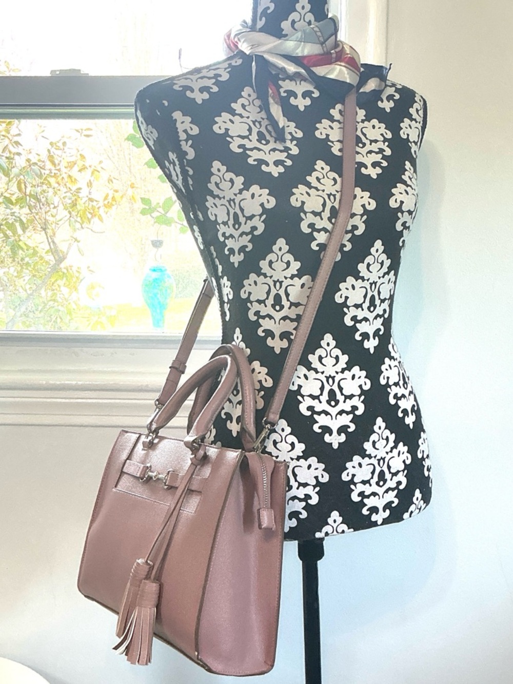 Anne Klein East/West Horsebit Satchel Crossbody Bag Rose Pink EUC - Picture 3 of 16